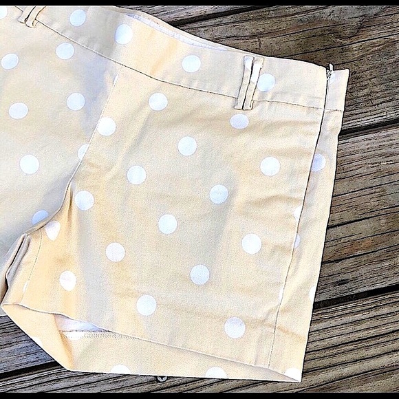🆕🔥J-CREW CHINO STRETCH SUPER CUTE SHORTS KAKE&WHITE DOTS REALLY SOFT&PREPPY!! - Picture 3 of 8